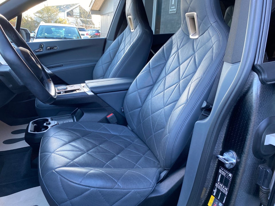BMW iX xDrive50 Sport 5d