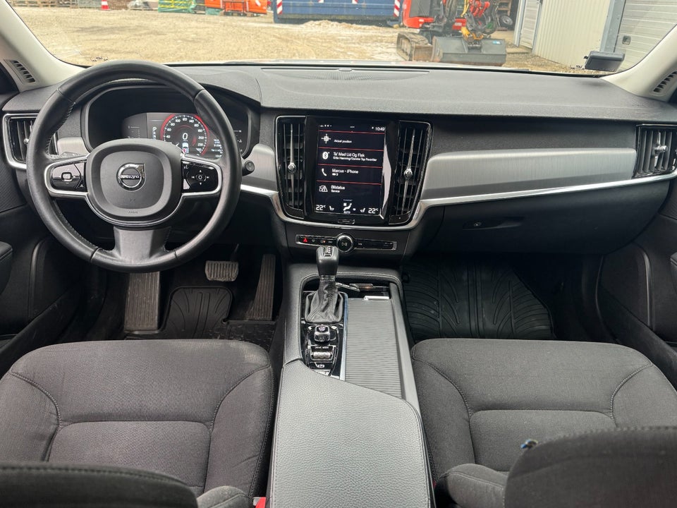 Volvo V90 2,0 D4 190 Momentum aut. 5d