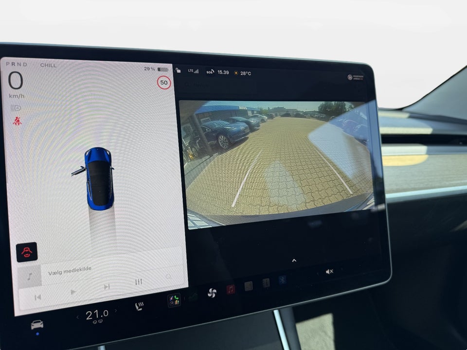 Tesla Model 3 Long Range AWD 4d