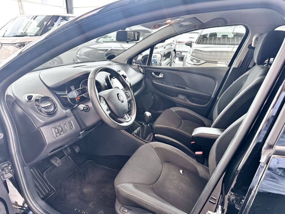 Renault Clio IV 1,5 dCi 90 Zen Sport Tourer 5d