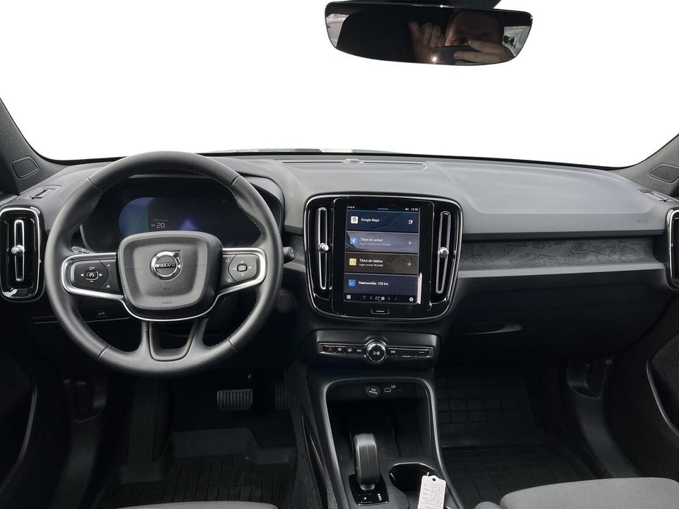 Volvo EX40 Extended Range Plus 5d