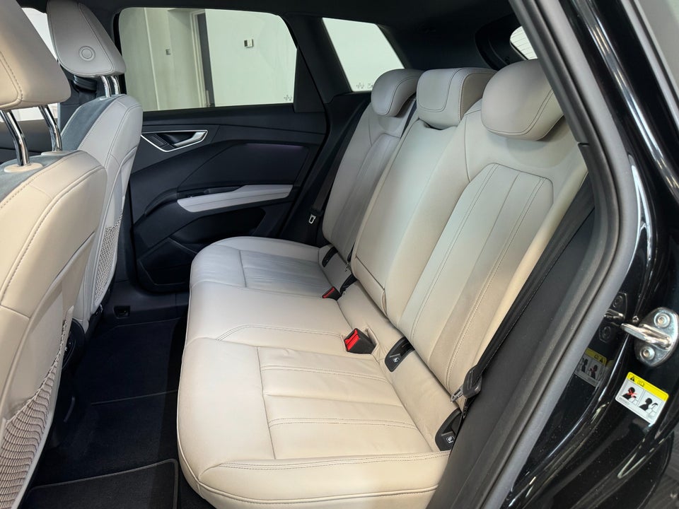 Audi Q4 e-tron 40 Advanced 5d