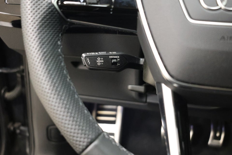 Audi Q8 e-tron 55 S-line quattro 5d