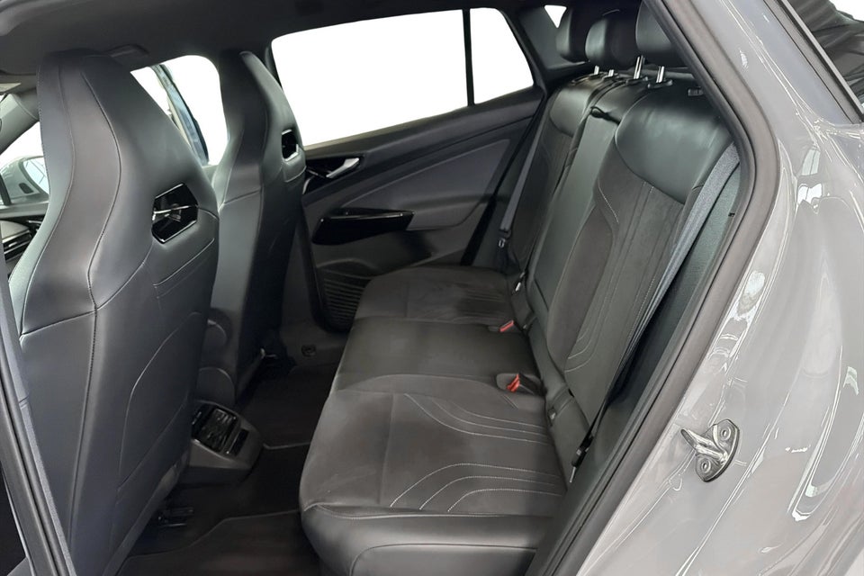 VW ID.4 77 Pro 5d