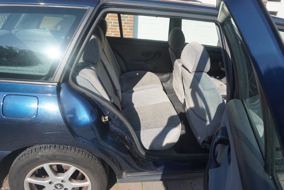 Peugeot 406 2,0 ST stc. 5d