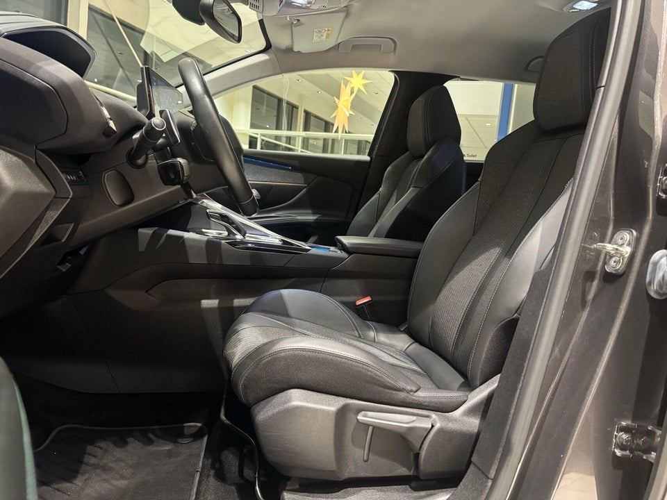 Peugeot 5008 1,5 BlueHDi 130 Allure Pack EAT8 7prs 5d