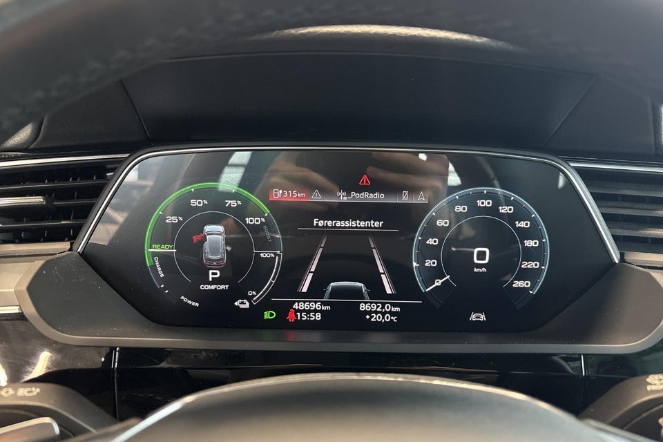 Audi e-tron 55 quattro 5d
