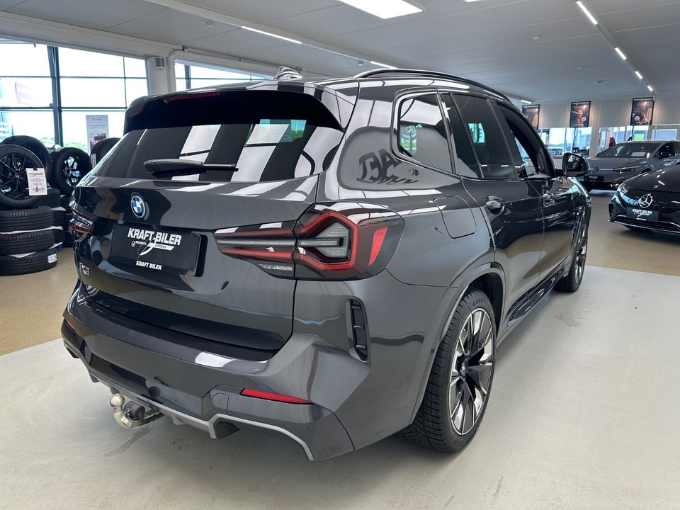BMW iX3 Charged Plus M-Sport 5d