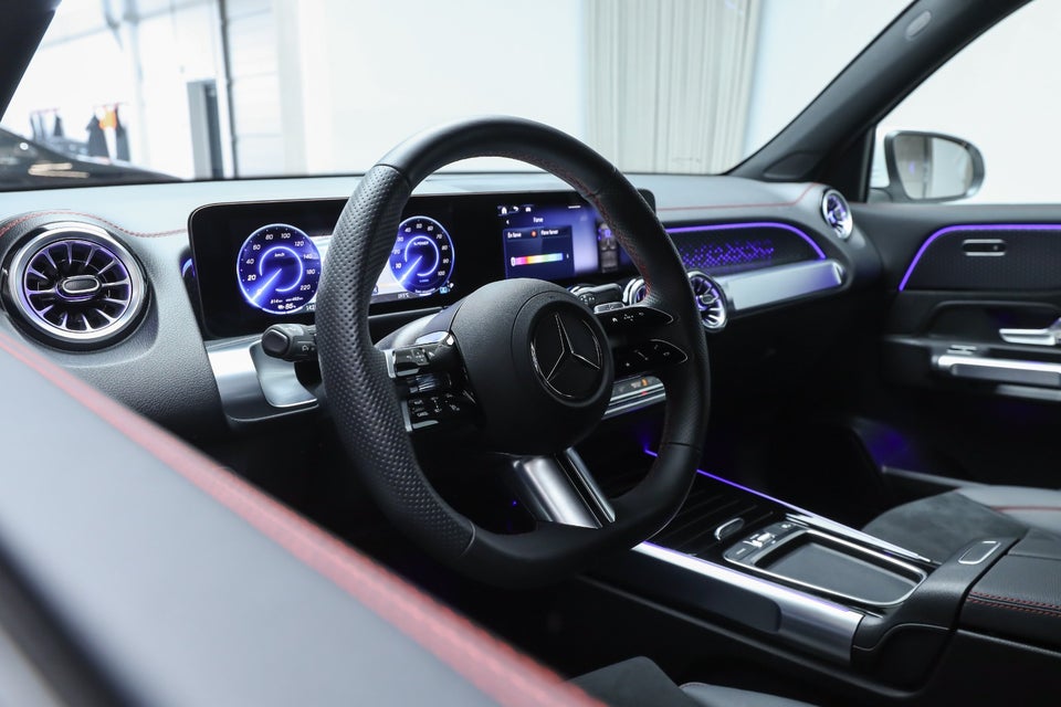 Mercedes EQB250+ AMG Advance 5d