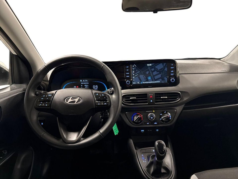 Hyundai i10 1,0 MPi Essential AMT 5d