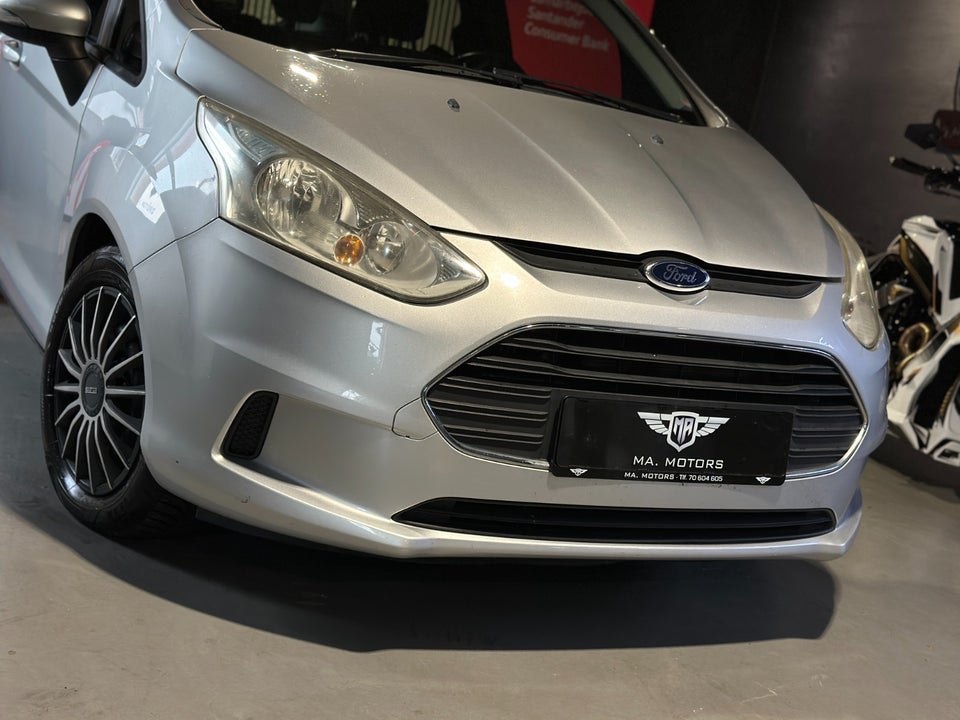 Ford B-MAX 1,0 SCTi 100 Titanium 5d