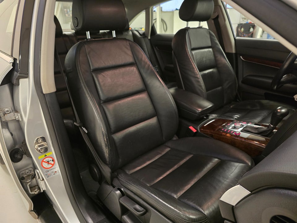 Audi A6 2,4 V6 Multitr. 4d