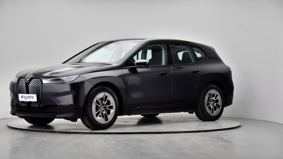 BMW iX xDrive40 Supercharged 5d
