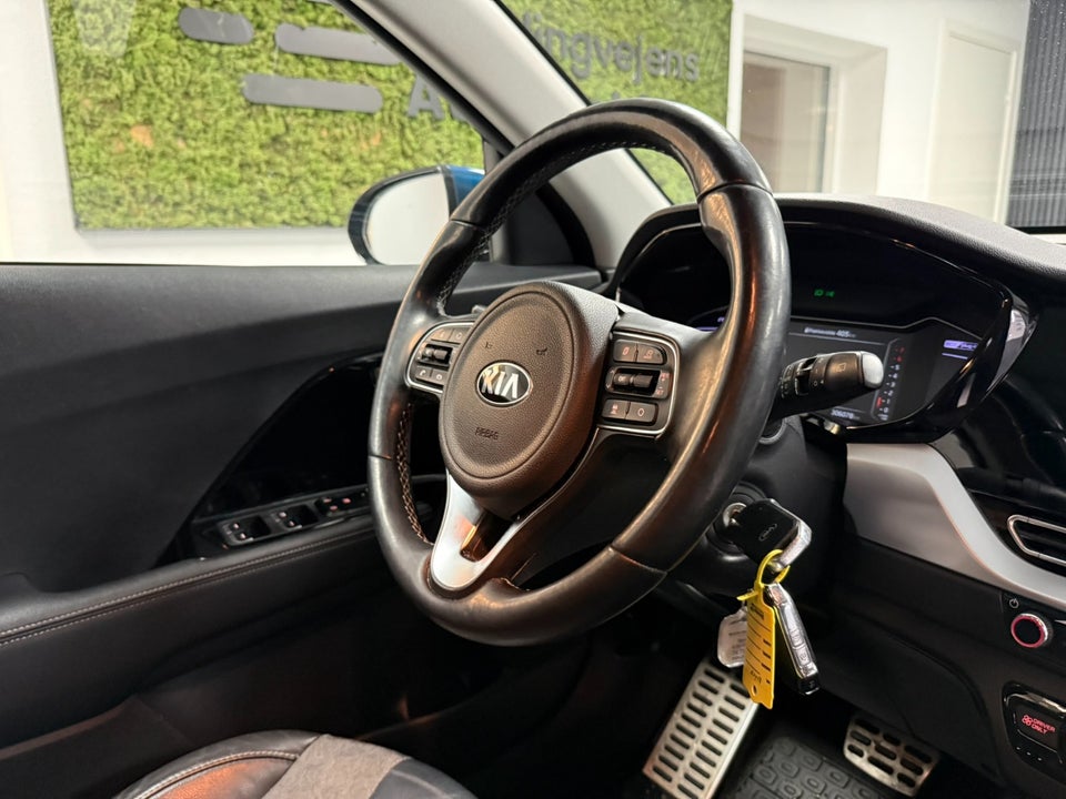 Kia Niro 1,6 PHEV Advance DCT 5d