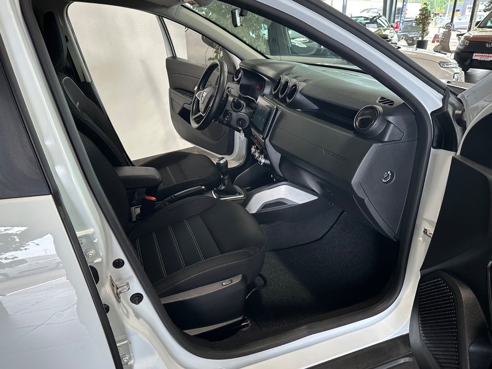 Dacia Duster 1,5 Blue dCi 115 Prestige Van 5d