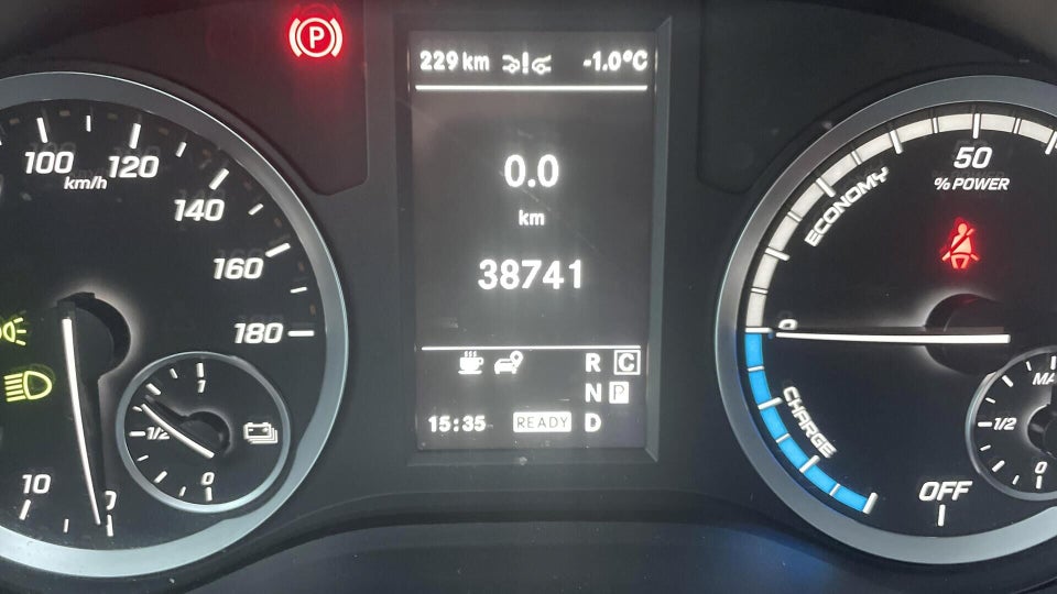 Mercedes eVito 129 Tourer PRO L Van