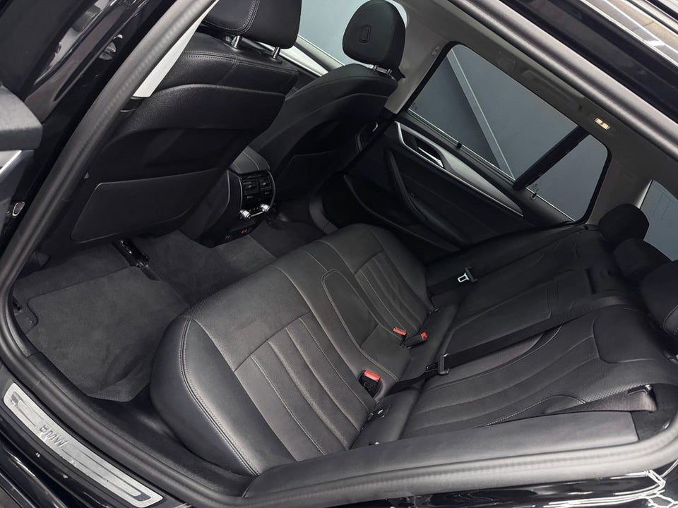 BMW 520d 2,0 Touring Sport Line xDrive aut. 5d