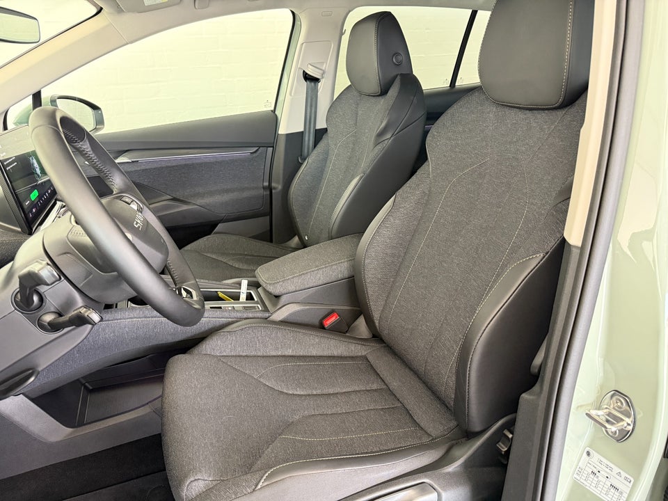 Skoda Elroq 85 iV Loft 5d