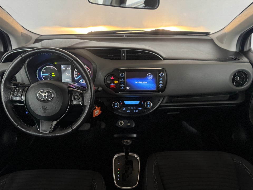 Toyota Yaris 1,5 Hybrid H2 e-CVT 5d