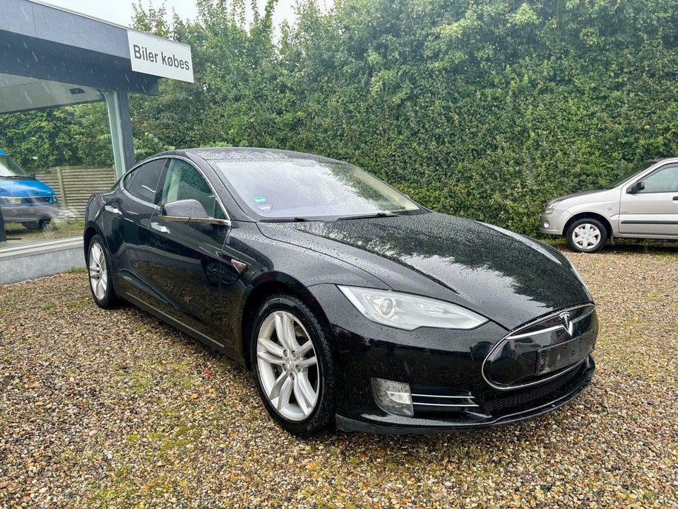 Tesla Model S 85 5d