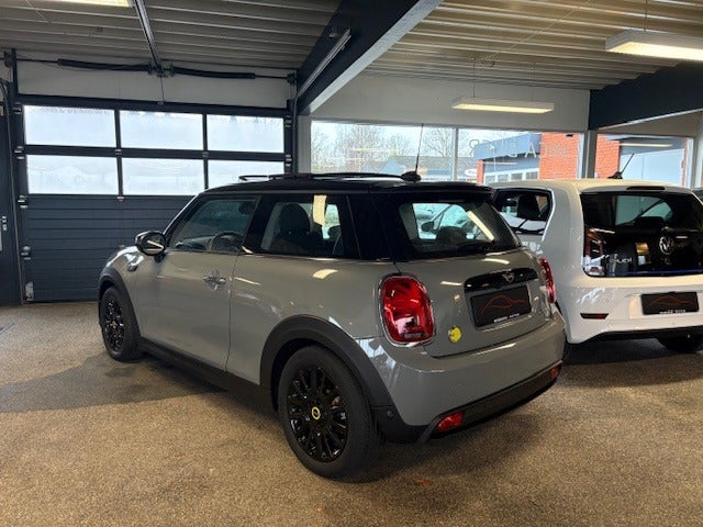 MINI Cooper SE Edition Premium Plus 3d