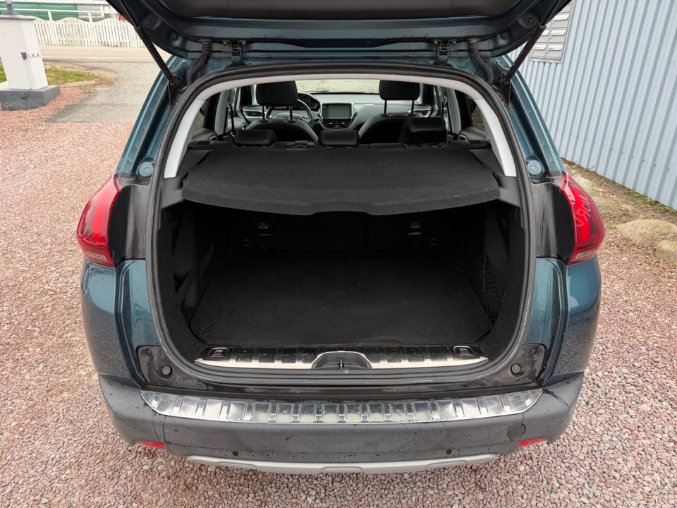 Peugeot 2008 1,6 BlueHDi 100 Desire Sky 5d