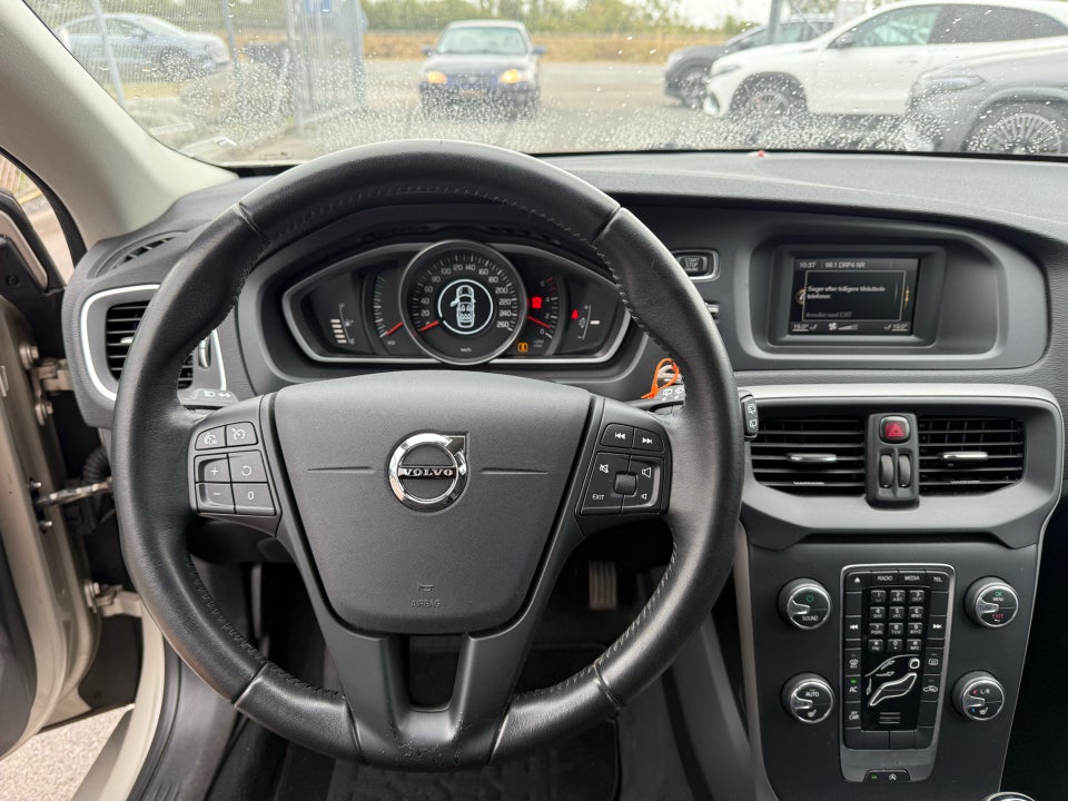 Volvo V40 2,0 D2 120 Kinetic Eco 5d