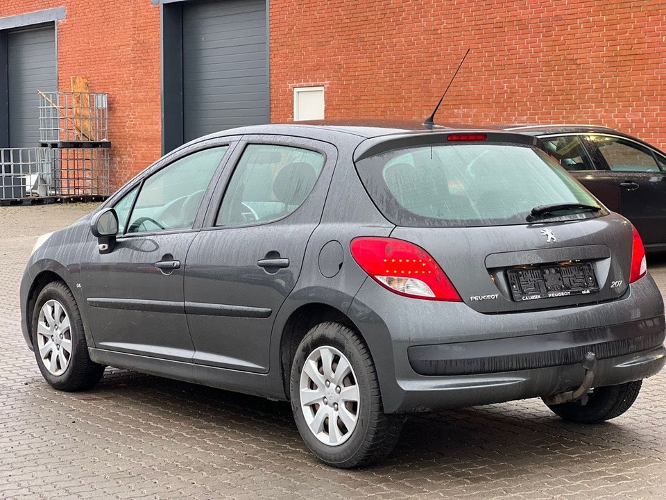 Peugeot 207 1,4 HDi 70 Comfort+ 5d