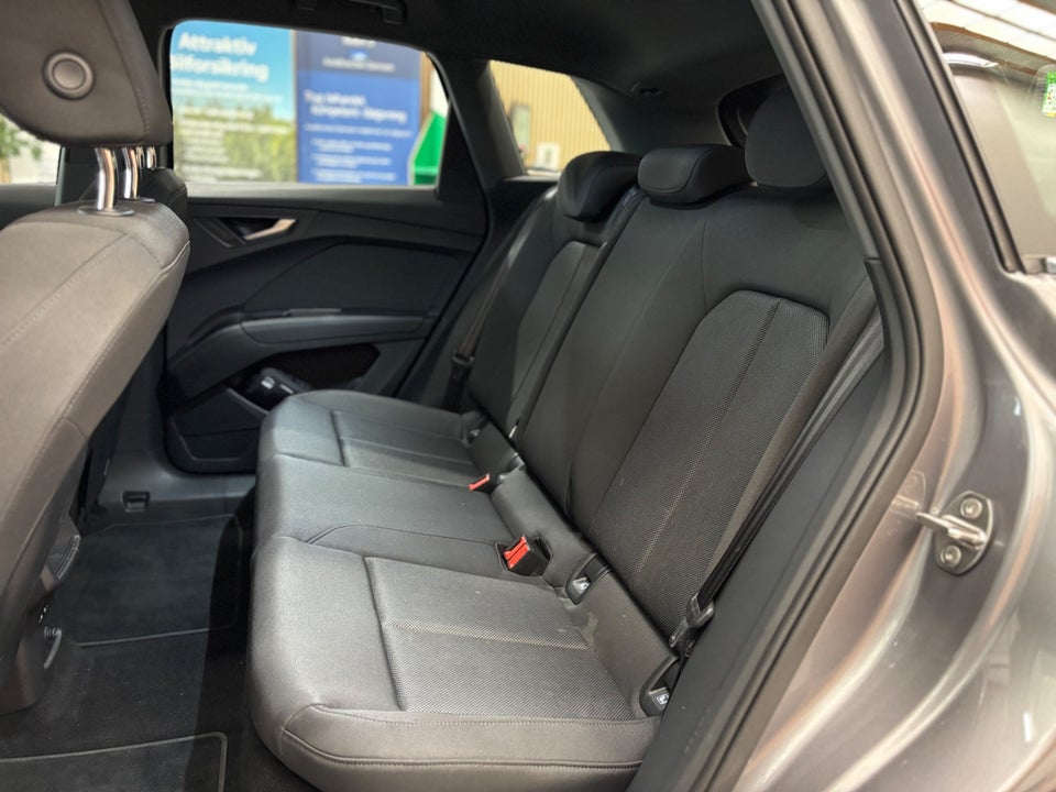 Audi Q4 e-tron 45 Progress 5d