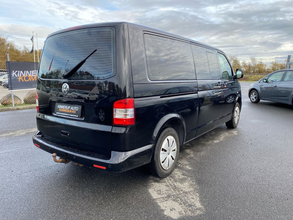 VW Caravelle 2,5 TDi 130 Trendline aut. lang 4d