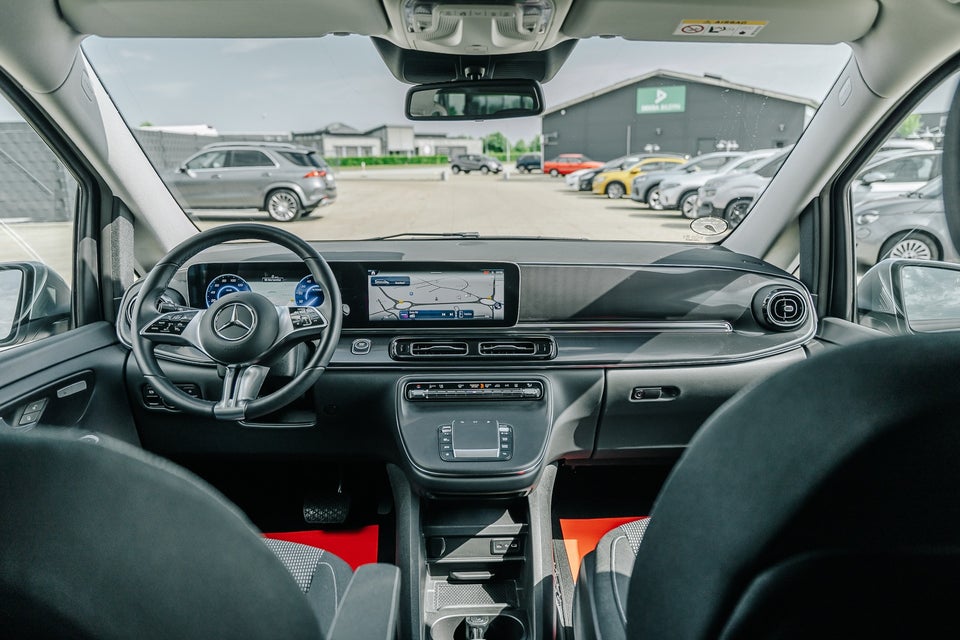 Mercedes EQV300 Avantgarde L