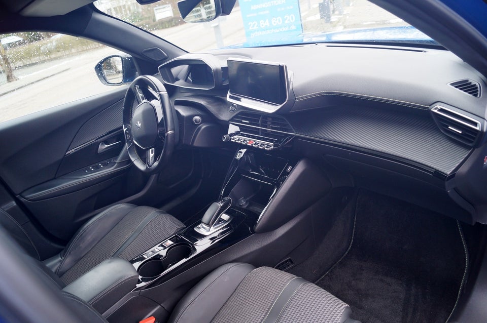 Peugeot e-2008 50 GT Line 5d