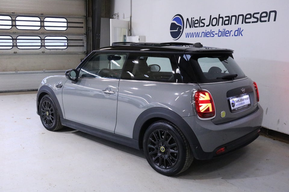 MINI Cooper SE Edition Premium Plus 3d