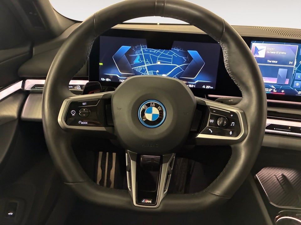 BMW i5 eDrive40 M-Sport Pro 4d