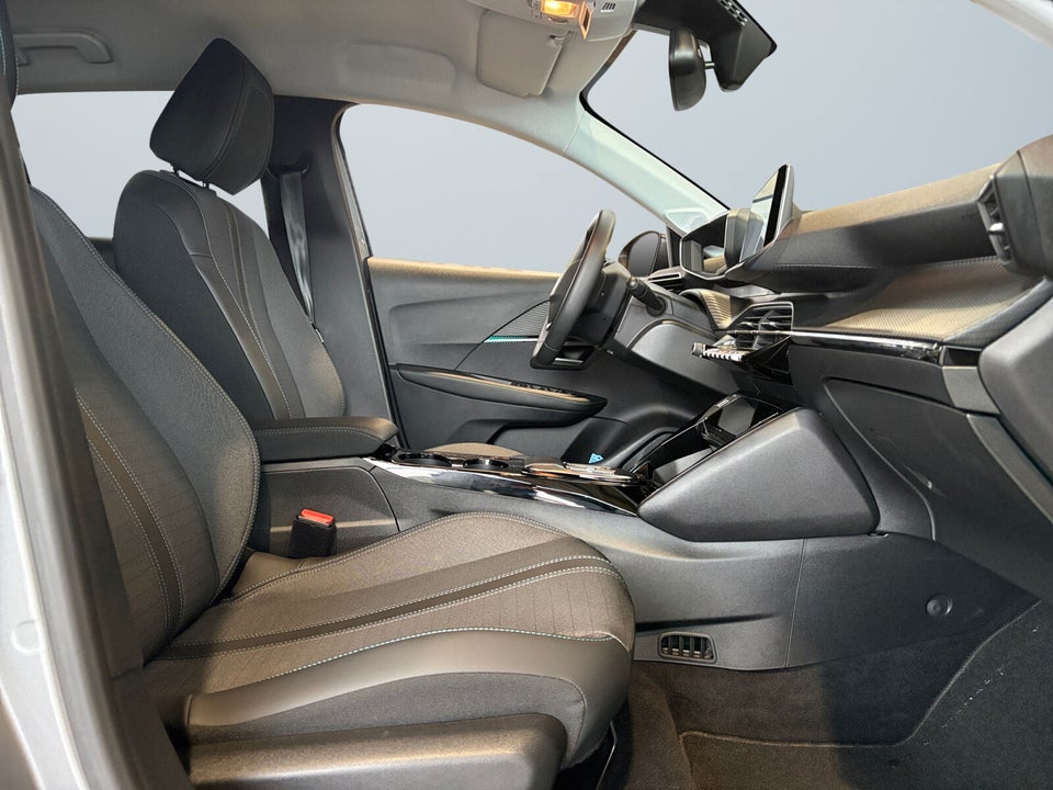 Peugeot e-208 50 Allure 5d