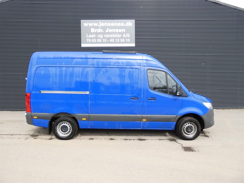 Mercedes Sprinter 317 2,0 CDi A2 Kassevogn aut. RWD
