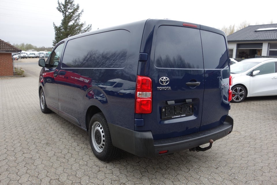 Toyota ProAce 2,0 D 120 Long Comfort 5d