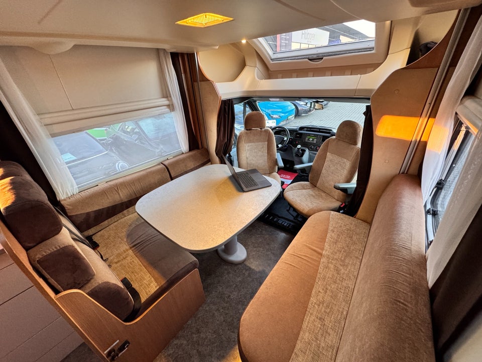 Ford Chausson 2,2 Flash 10 3d