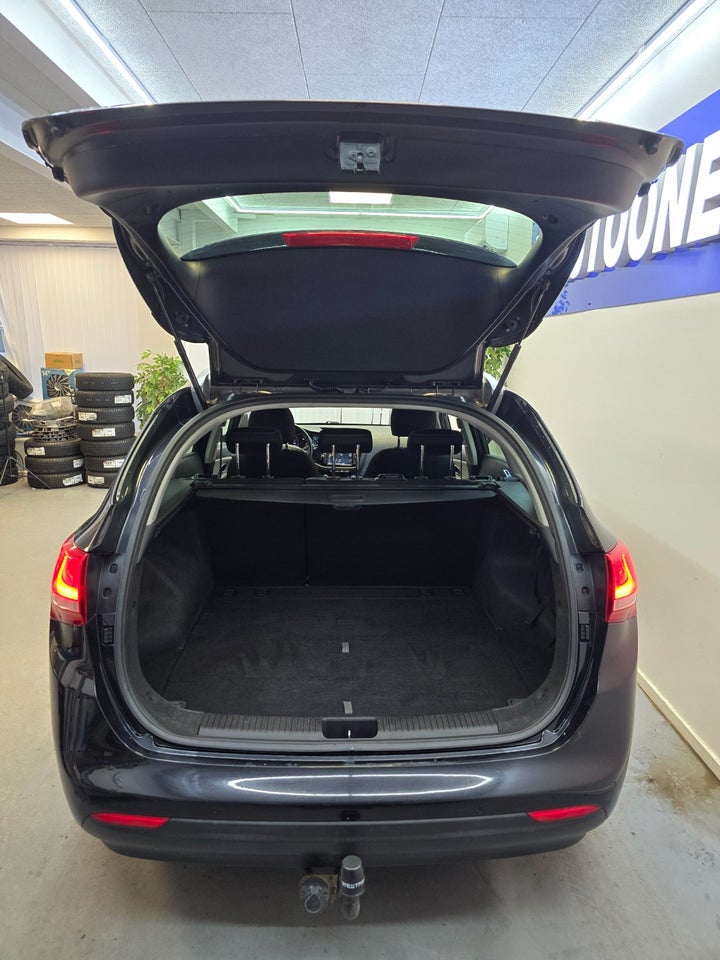 Kia Ceed 1,0 T-GDi Limited SW 5d