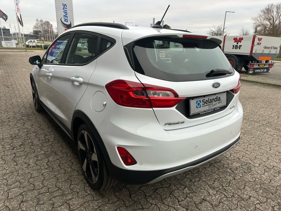 Ford Fiesta 1,0 EcoBoost mHEV Active 5d