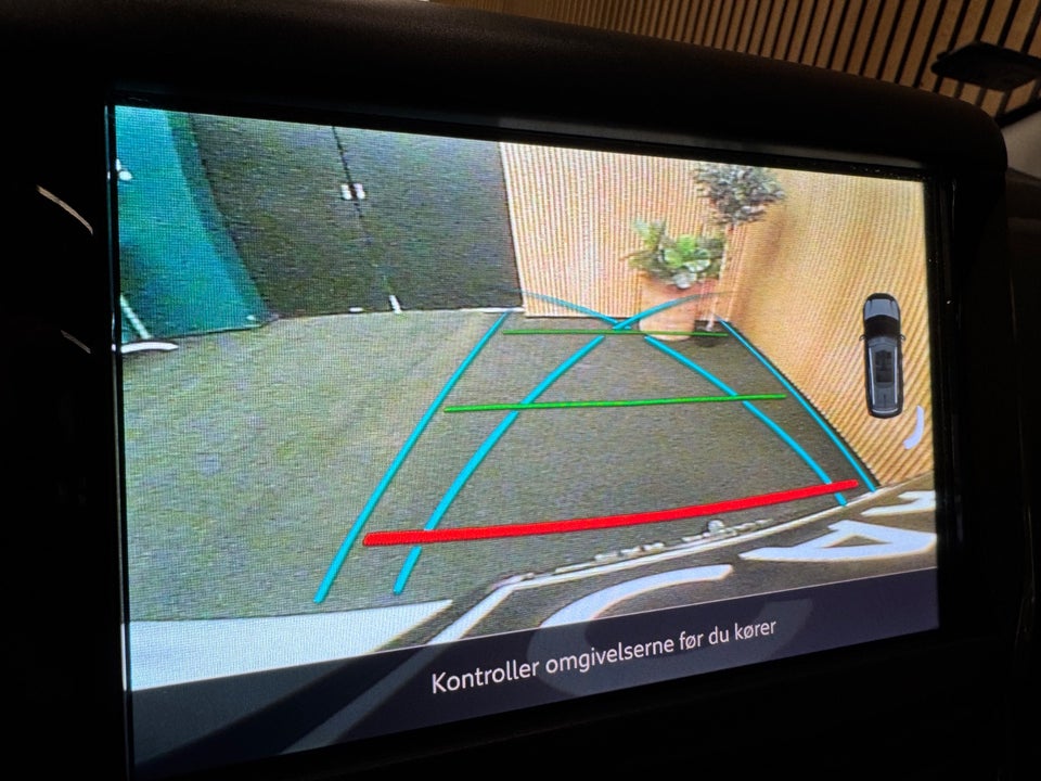 Peugeot 2008 1,2 e-THP 110 Allure Sky 5d