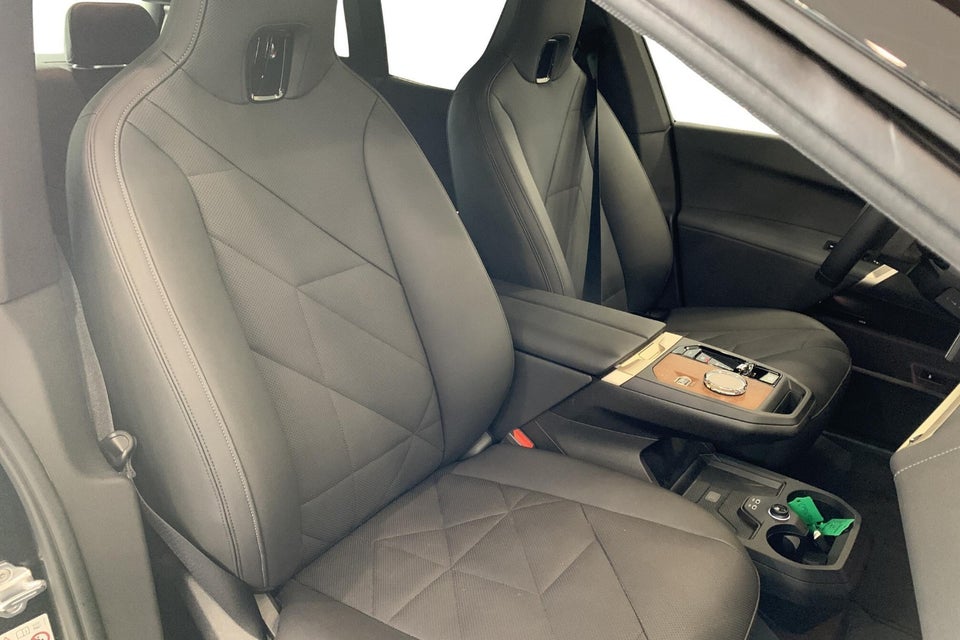 BMW iX xDrive40 Supercharged 5d