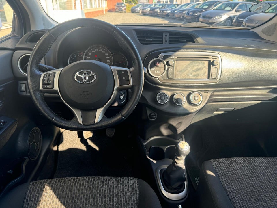 Toyota Yaris 1,4 D-4D T2 Touch 5d