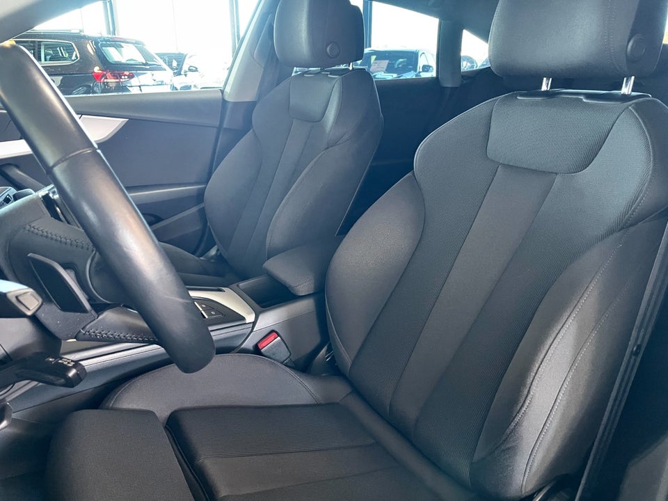 Audi A5 40 TFSi Advanced Prestige Sportback S-tr. 5d