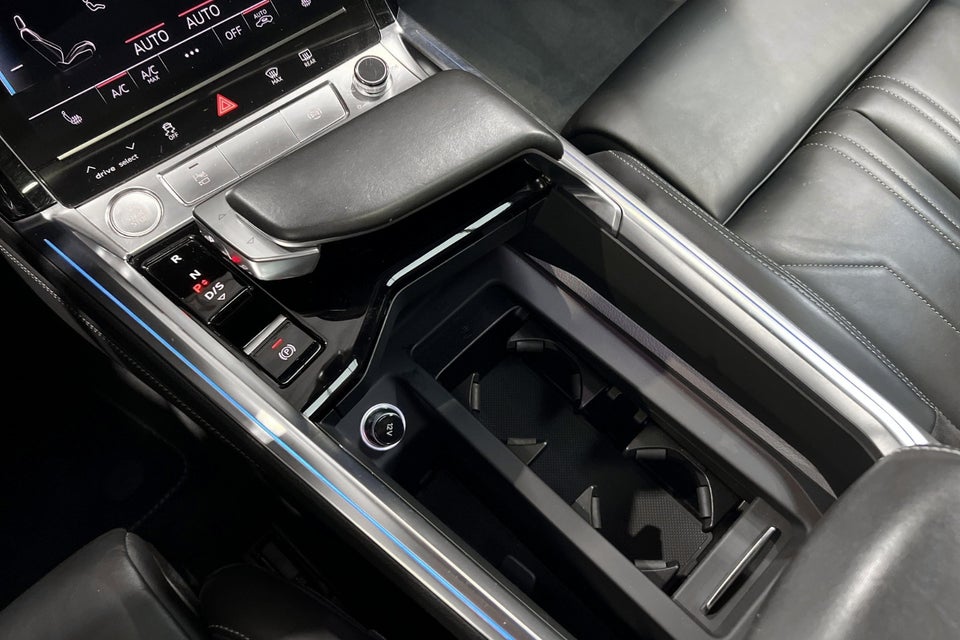 Audi e-tron 55 Advanced quattro 5d