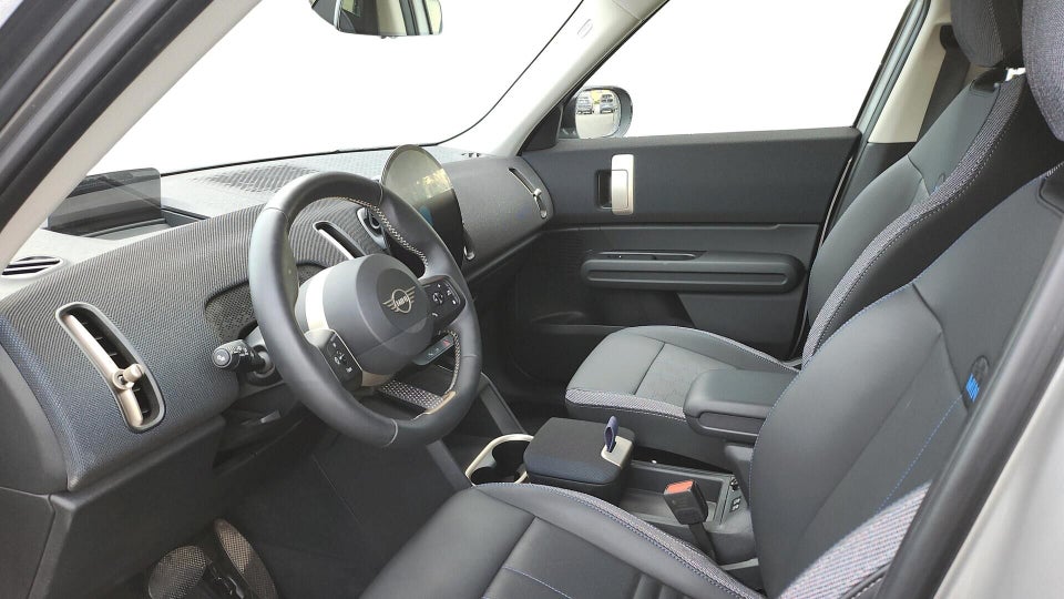 MINI Countryman SE Classic Trim M+ ALL4 5d