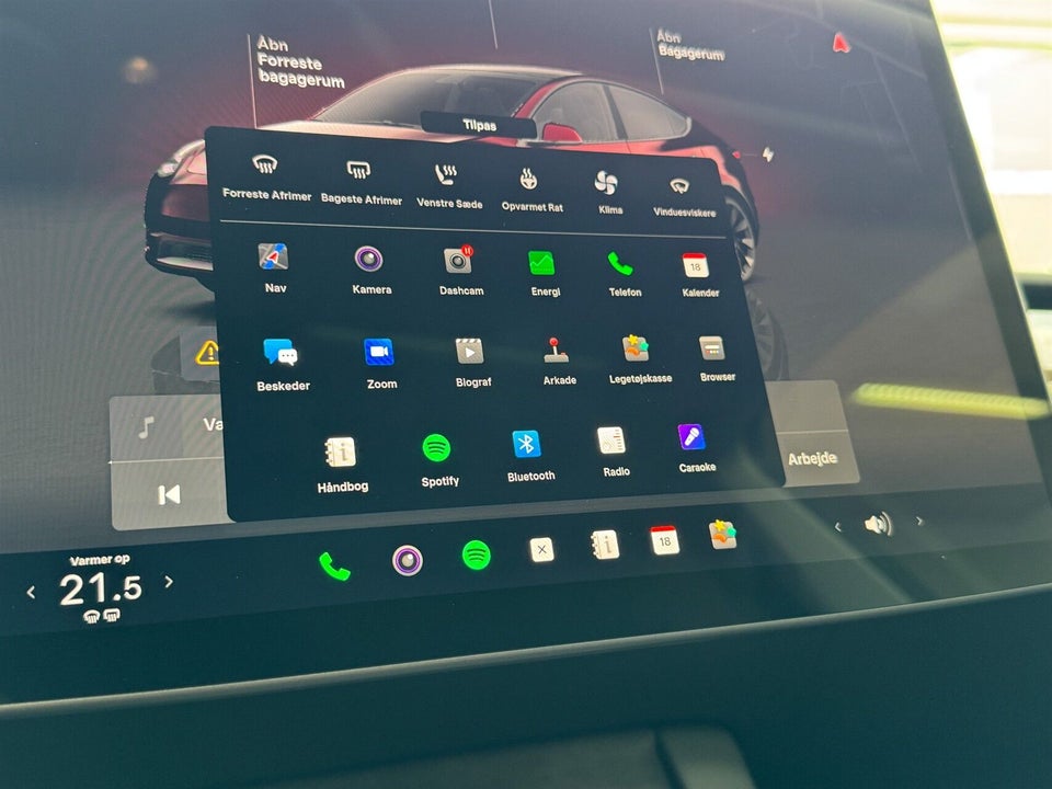 Tesla Model Y Long Range AWD 5d