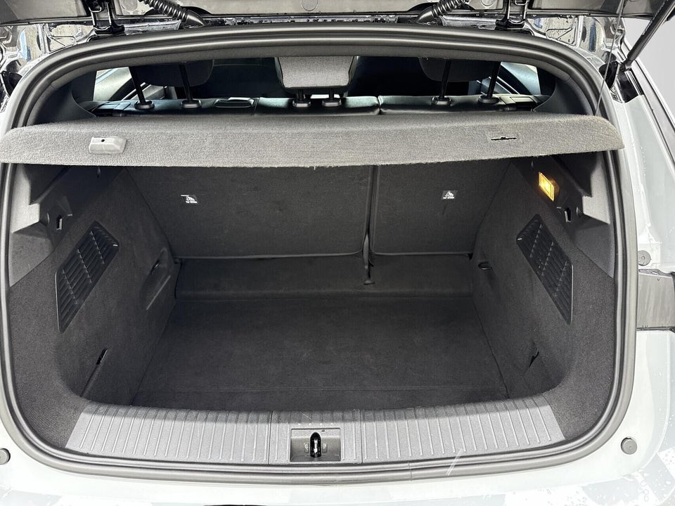 Renault Megane E-Tech 60 Techno 5d