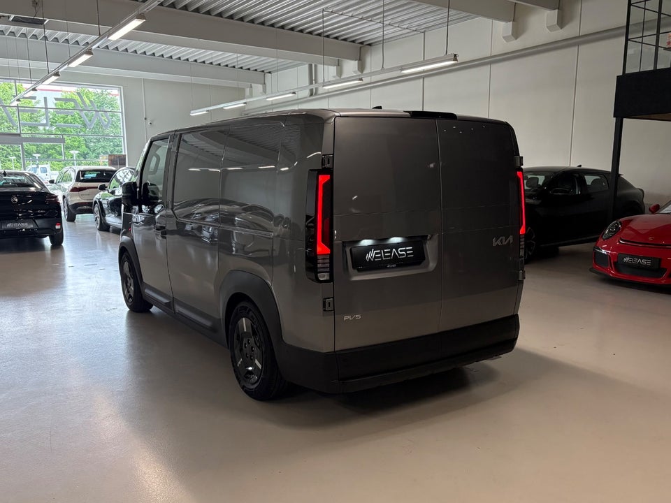 Kia PV5 71 Long Range Work Pro