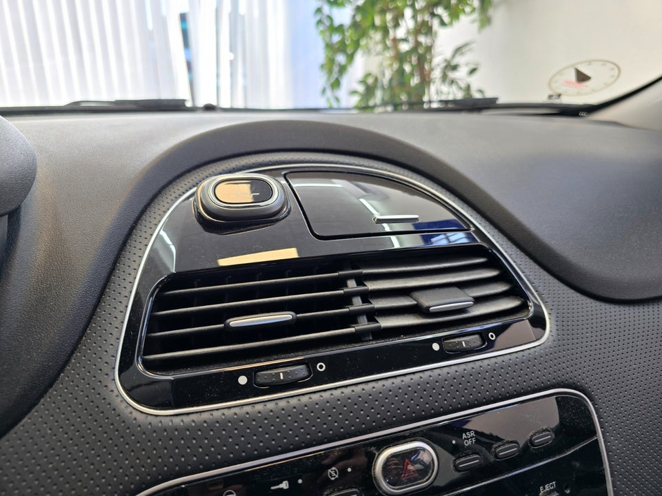 Fiat Punto Evo 1,4 Dynamic 5d